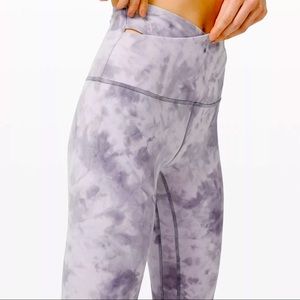 Lululemon cross waist align leggings (worn twice)